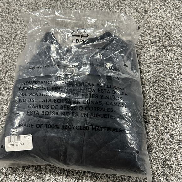 New with tags, VENUS Faux-Leather Quilted Jacket Black, Size 16 - Picture 13 of 14